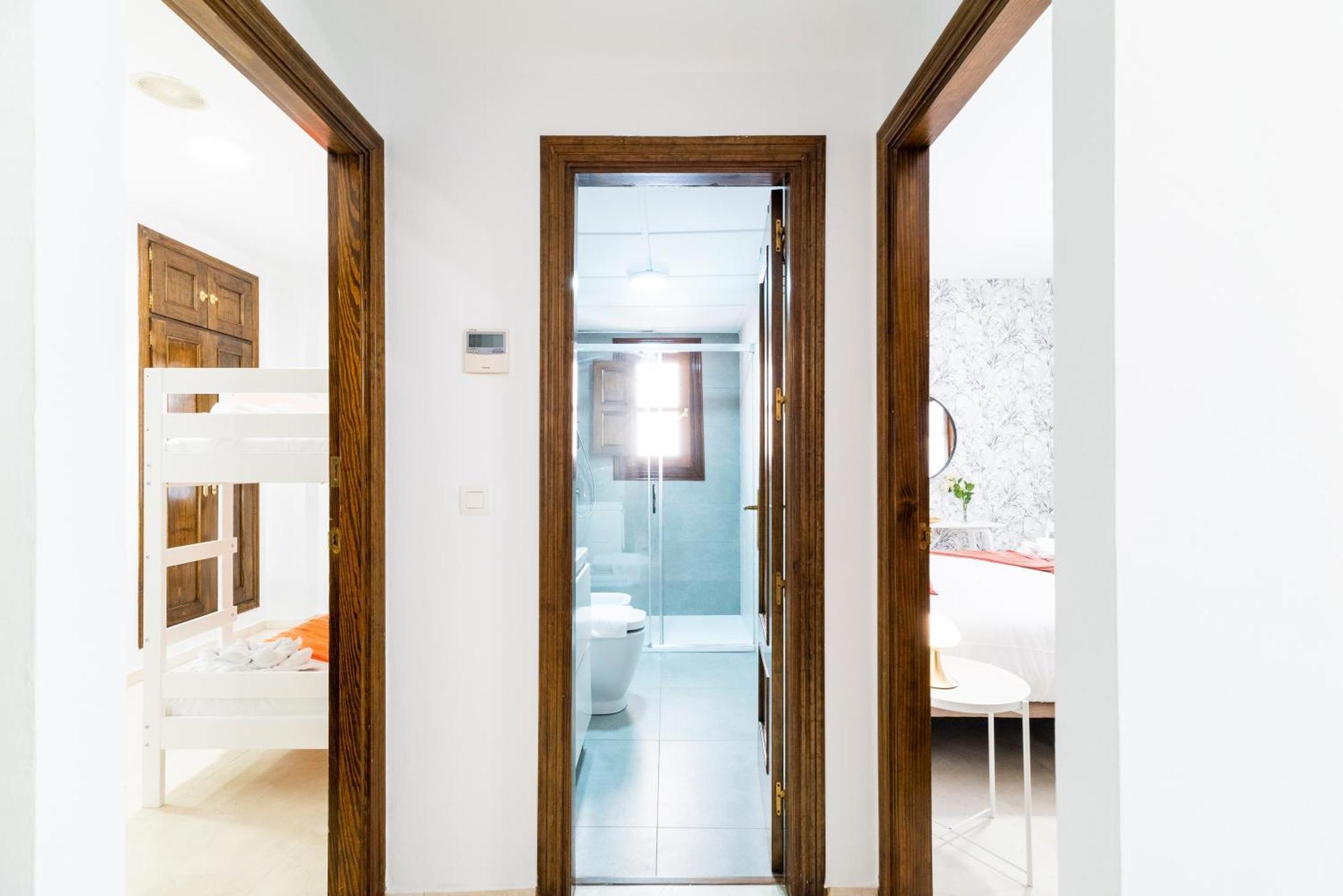 Wekey Homes Granada, El Encanto De Navas Centro Экстерьер фото