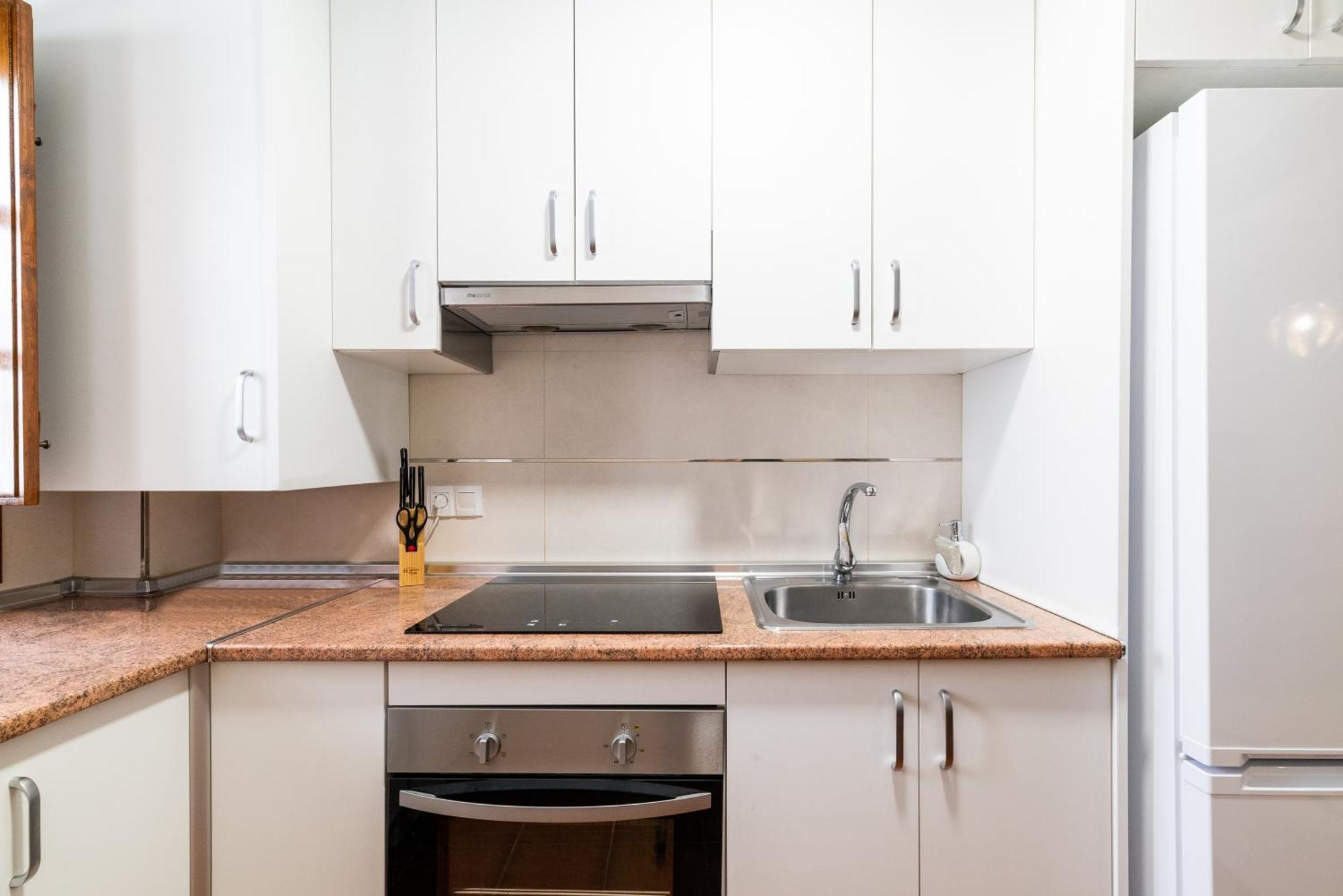 Wekey Homes Granada, El Encanto De Navas Centro Экстерьер фото